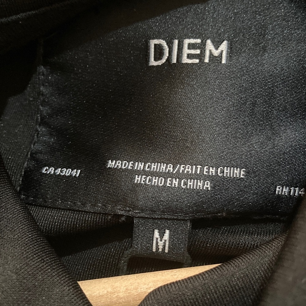 DIEM Funnel Neck With Drawstring Top - Picture 7 of 8